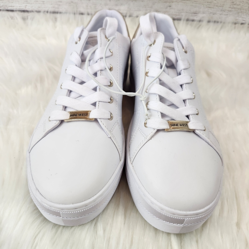 Nine West Women's Gatsby Round Toe Lace-Up Casual Sneakers White and Gold - Picture 9 of 9